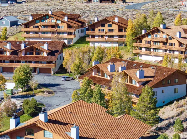 81 Lauterbrunnen Strasse Unit 20, June Lake, CA 93529