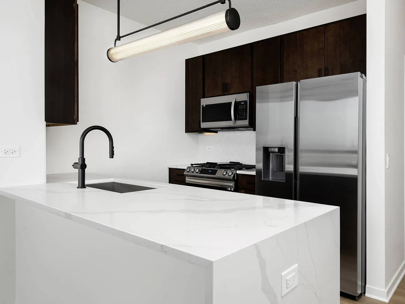 K2 Apartments — Photo 2