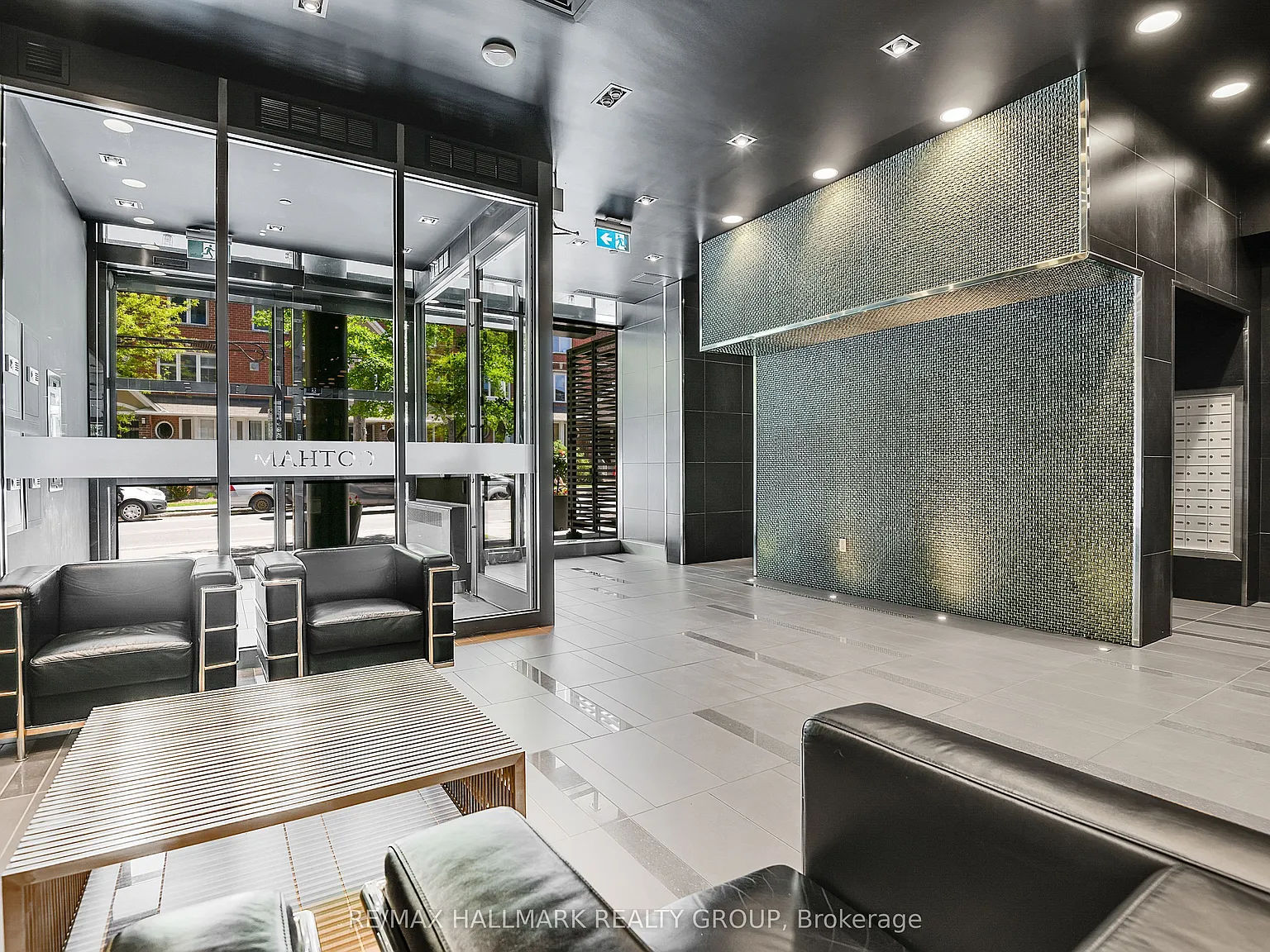 1 bed, $1,950 — Photo 4