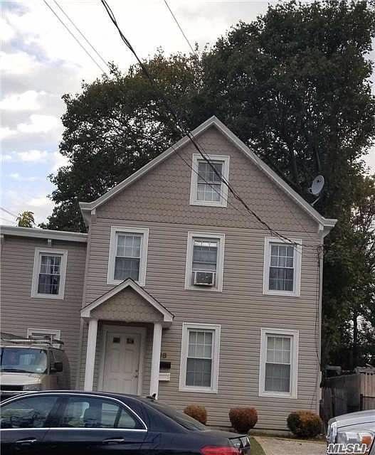 1st image of 88 E Marie St