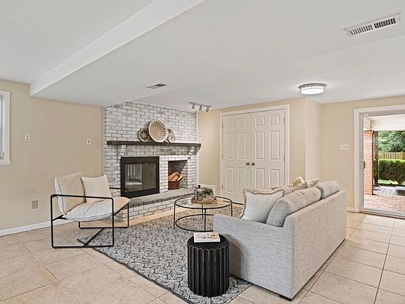 3rd image of 12840 Point Pleasant Dr #Basement