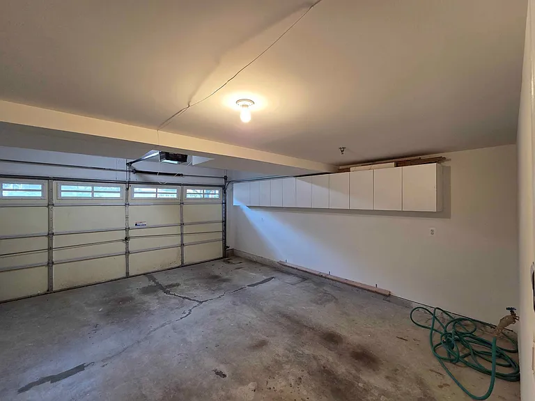 7720 Spoleto Ln — Photo 16