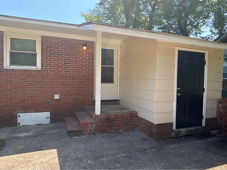 1070 Rulnick St — Photo 18