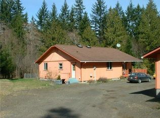1071 E Alderwood Rd, Belfair, WA 98528