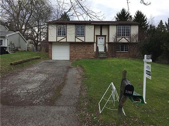2nd image of 3301 Foxglove Ct