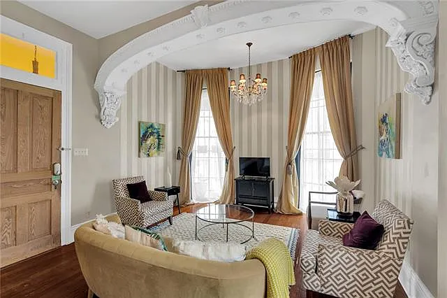 1418 Kerlerec St #1 — Photo 6