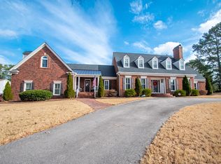 5708 Castlebrook Dr, Raleigh, NC 27604