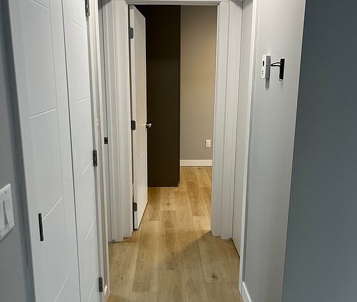 3rd image of 5113 50th Ave