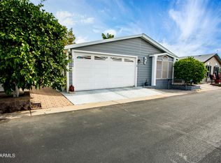 650 N Hawes Rd, Mesa, AZ 85207