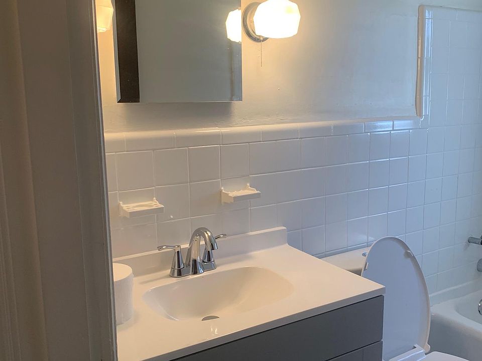 Nice sized bathroom