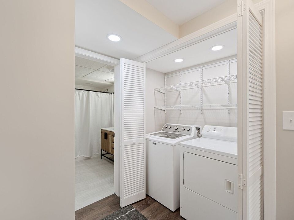 Laundry Room Cabinet