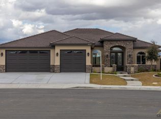 8024 Ruthburg Way, Bakersfield, CA 93314