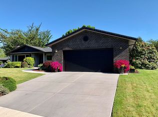 3575 Bardell Ave, Eugene, OR 97401
