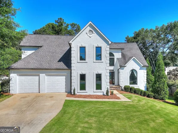 10590 Stone Point Pl, Johns Creek, GA 30097