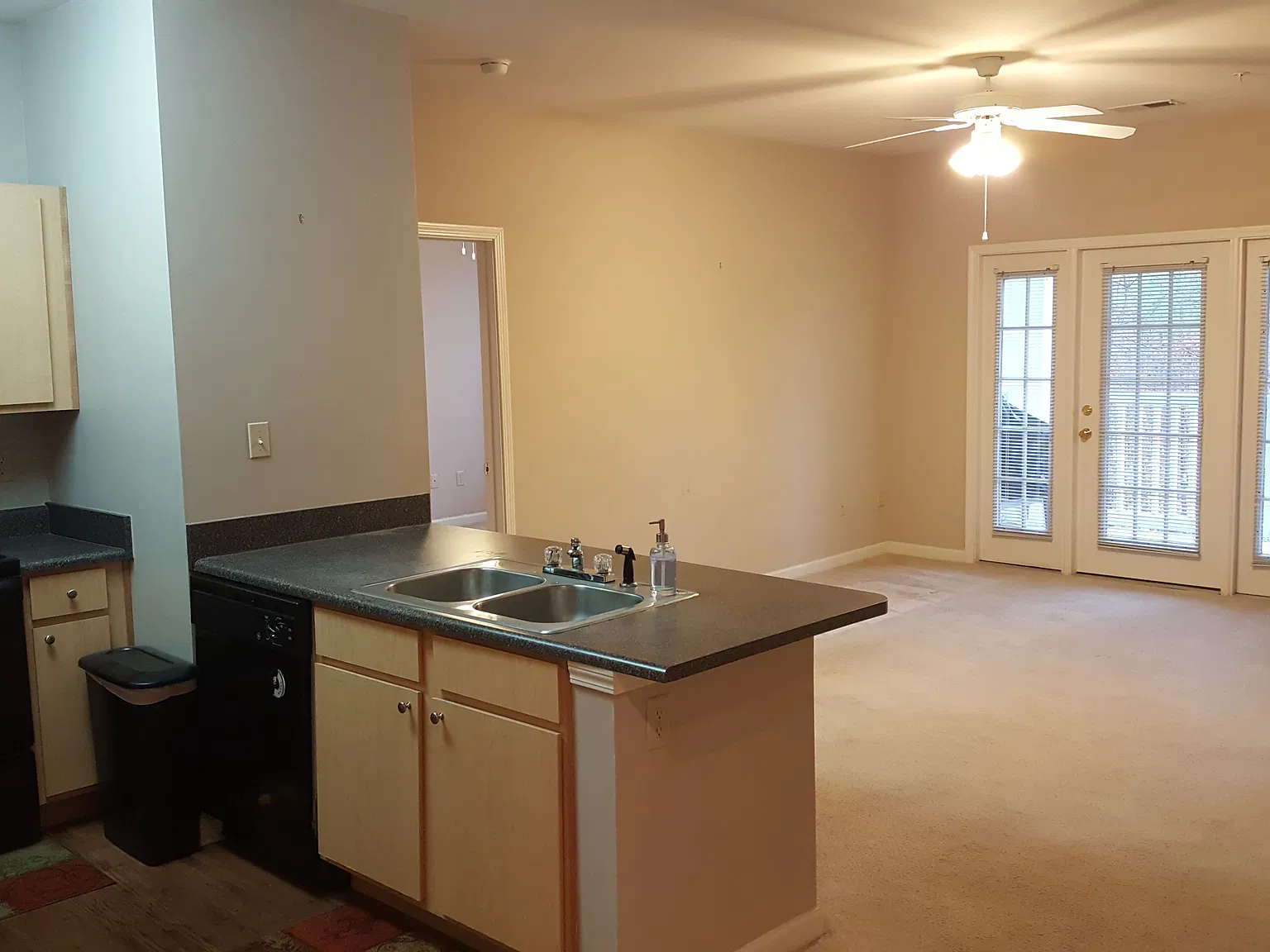 2 bed, 1087 sqft, $1,675 — Photo 1