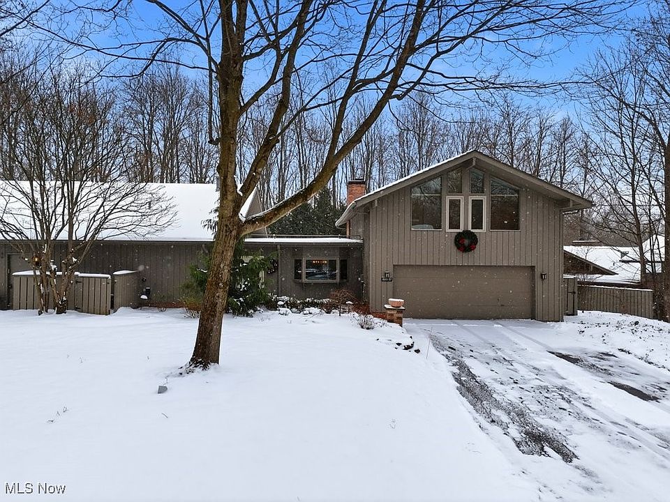 1st image of 800 Windward Dr #37