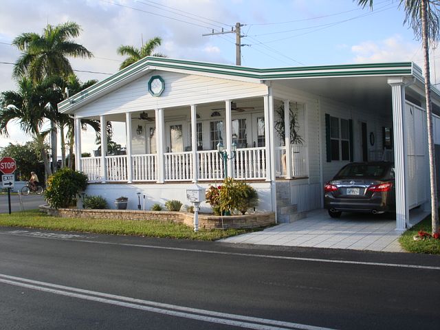 2nd image of 101 Marine Dr #281