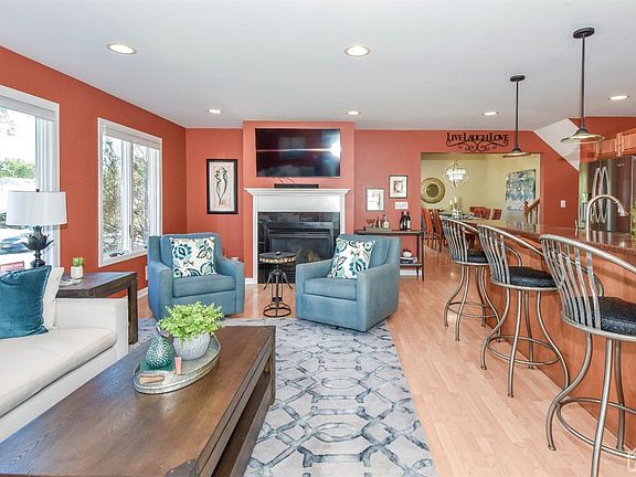 5th image of 2210 Orchard Dr