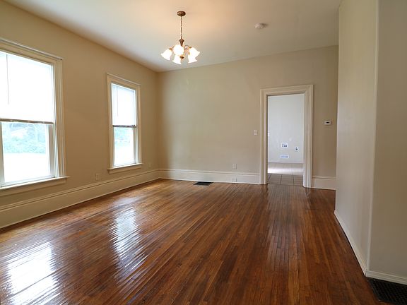 5th image of 1206 Bridge Ave