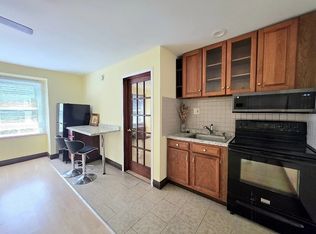 836 S 49th St #5, Philadelphia, PA 19143