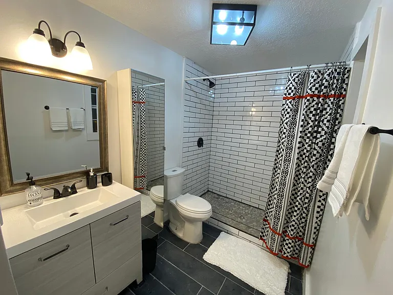 3423 W Abdella St — Photo 15