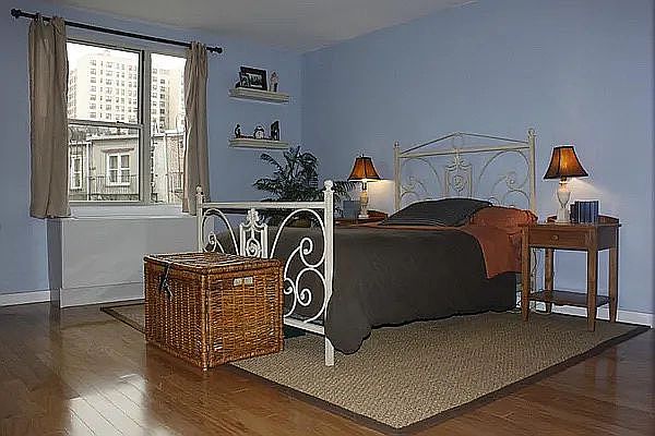1st image of 476 Sterling Pl APT 301