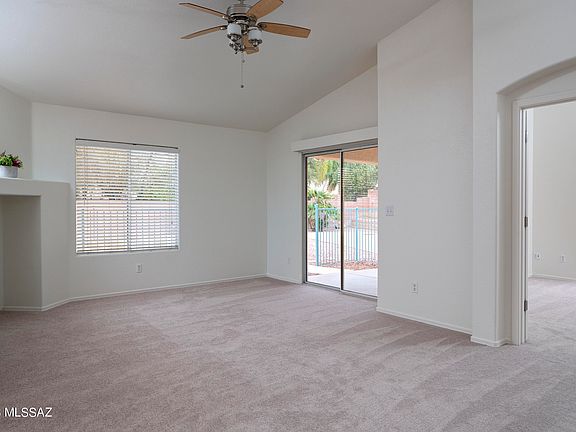 5th image of 2908 N River Creek Pl