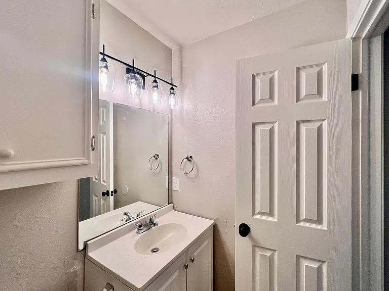 3505 Northpark Dr — Photo 13