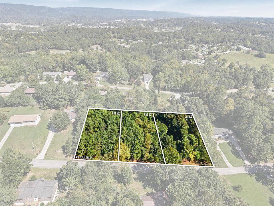 1st image of 44 Troy Dr