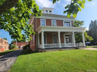 F/K/A Heinz Funeral Home, Carlinville, IL 62626