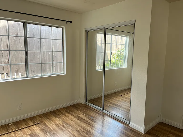 1362 Mira Mar Ave — Photo 6