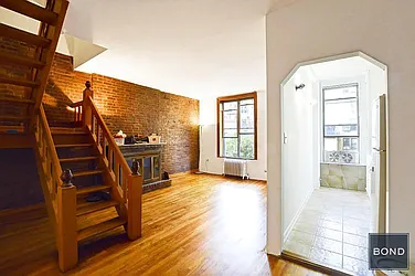 Rented by Bond New York