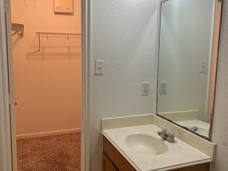 21627 Dawn Timbers Ct — Photo 16