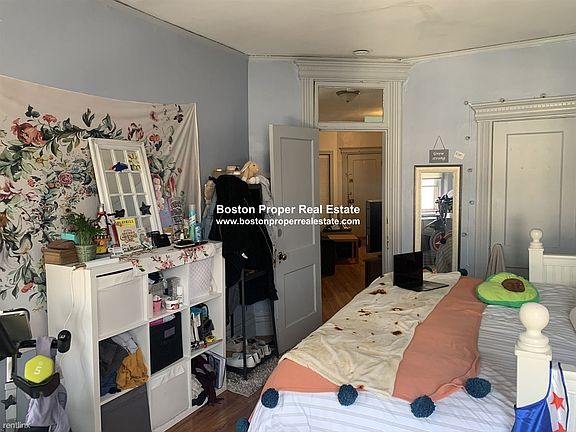 64 Charlesgate E #82 Boston - Fenway Unit Photo 5