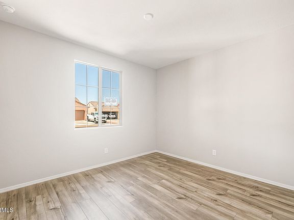 2nd image of 7661 W Meadowlark Way
