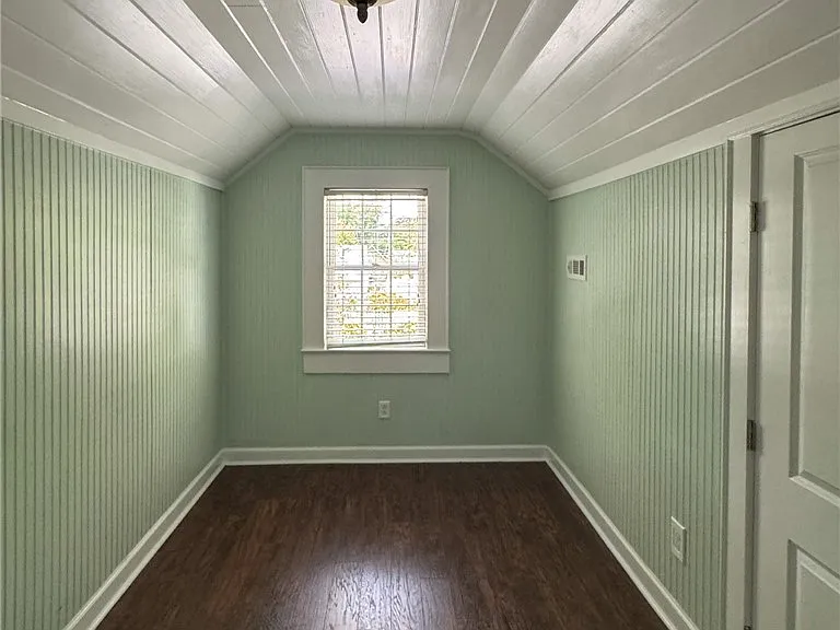 411 Cape Fear Ave — Photo 29