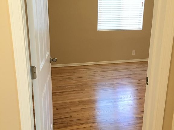 5th image of 5624 Satsuma Ave
