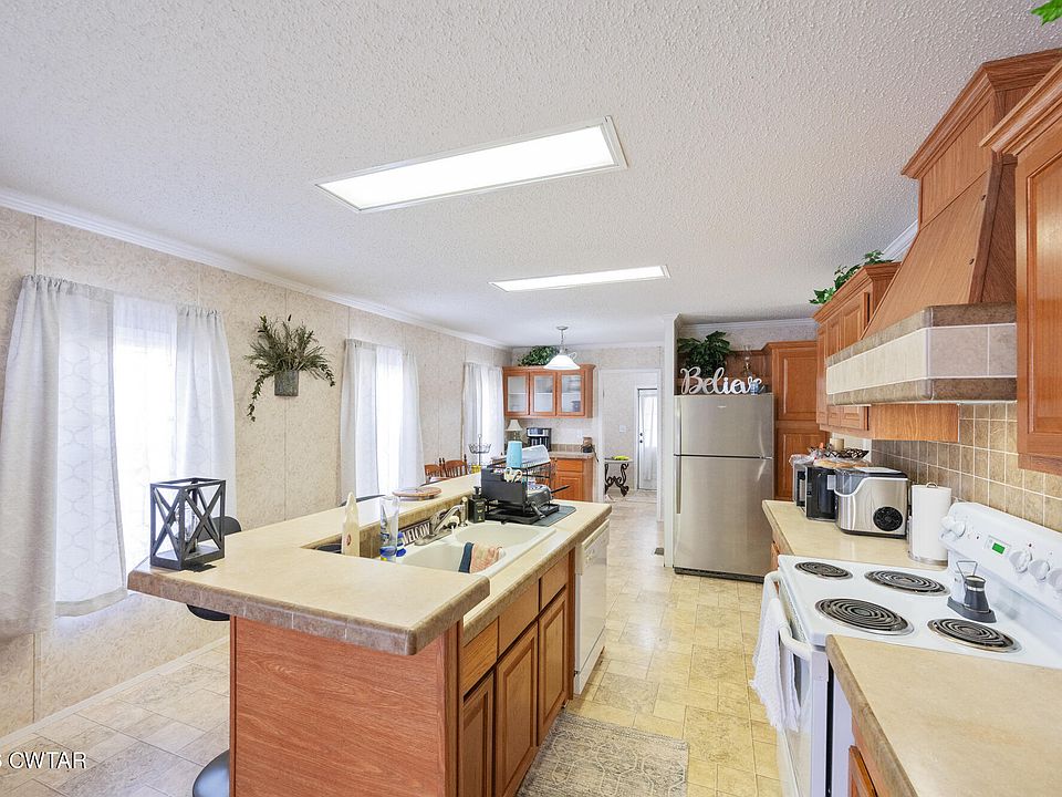 10th image of this home