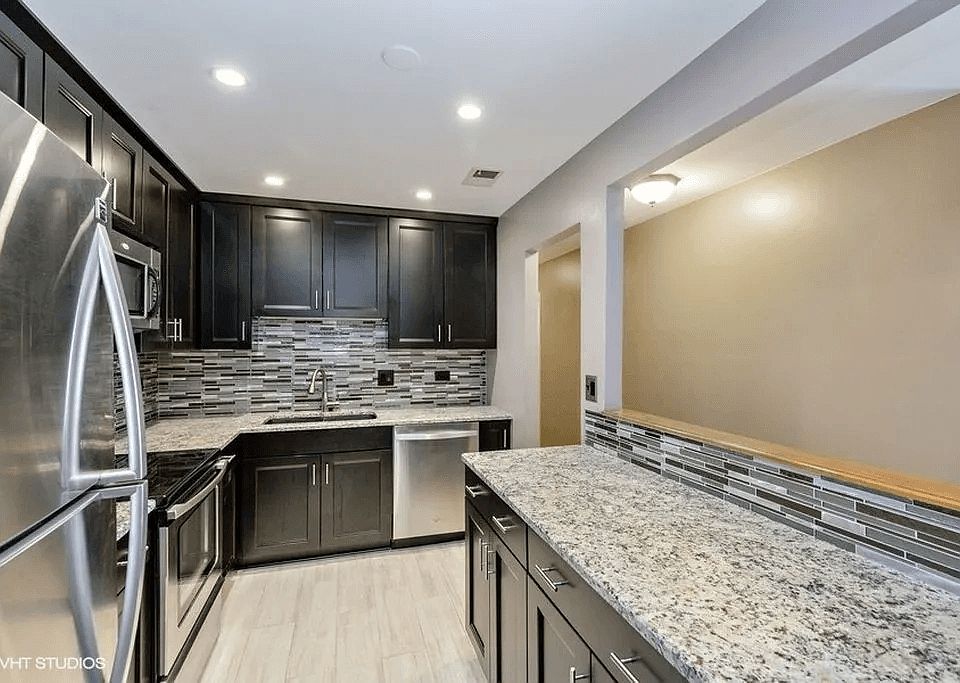 1st image of 125 Acacia Cir Unit 611