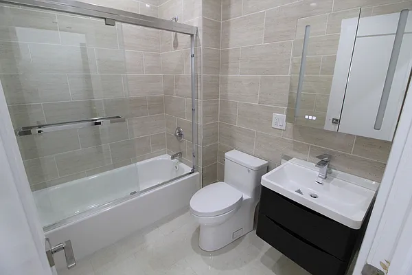 Rented by Compass | media 27