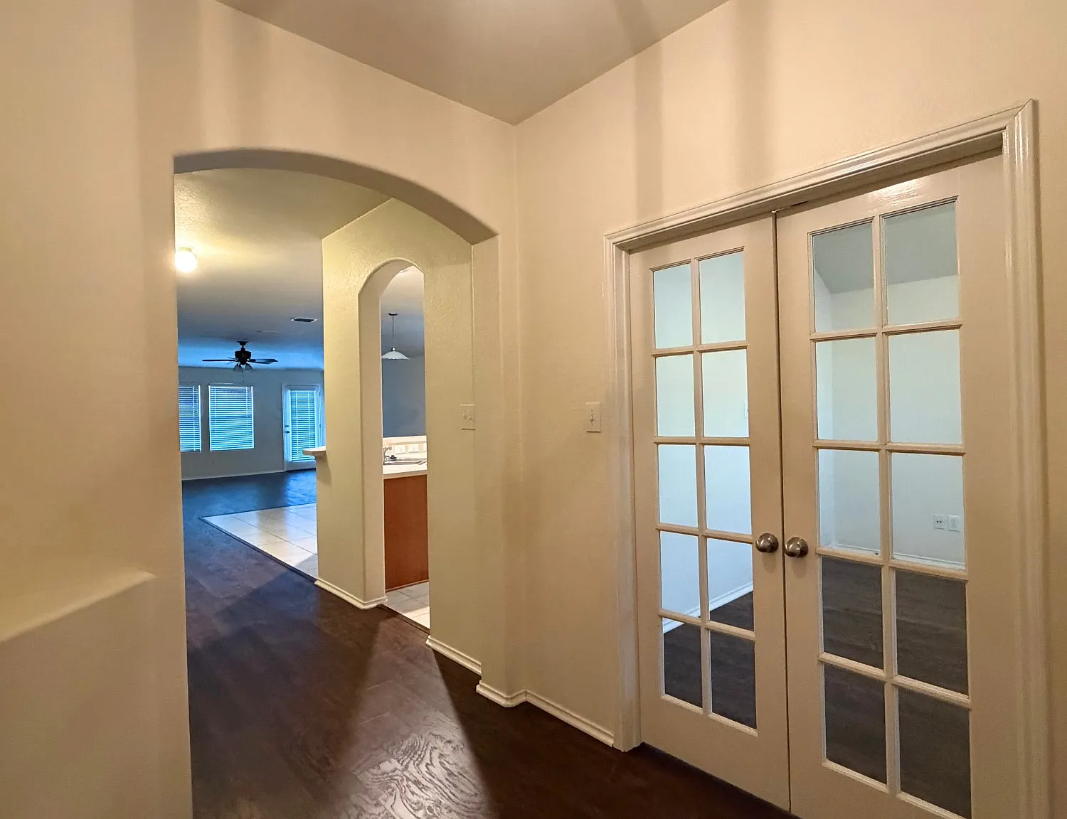 3 bed, 1796 sqft, $1,900 — Photo 3