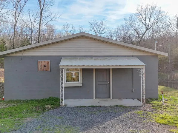 16 Grand Trunk Rd, Conway, AR 72032