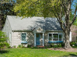 611 S Garfield Ave, Champaign, IL 61821