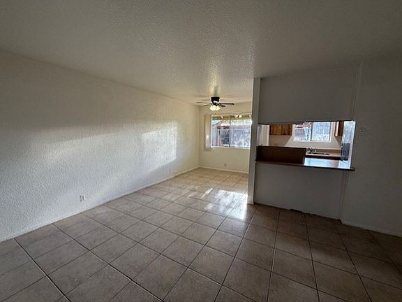 3rd image of 477 N 10th St #I