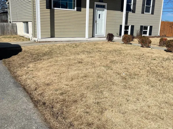 301 Arlington Dr, La Plata, MD 20646