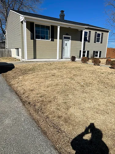 301 Arlington Dr Photo 1