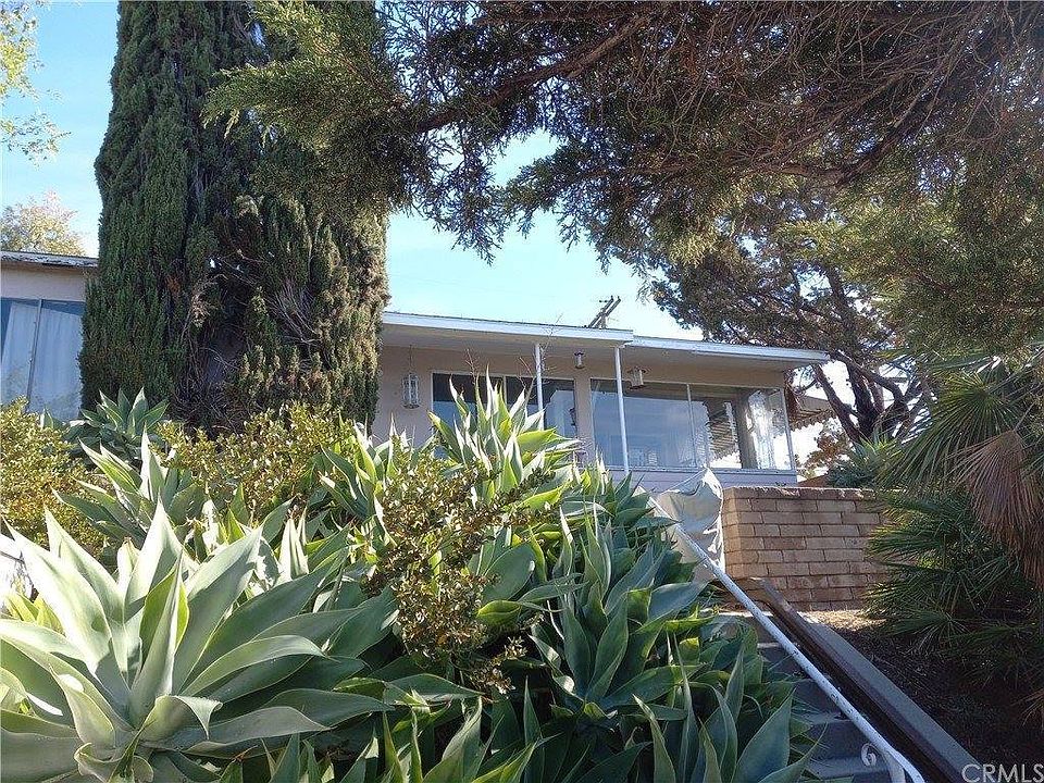 1st image of 771 Luton Dr