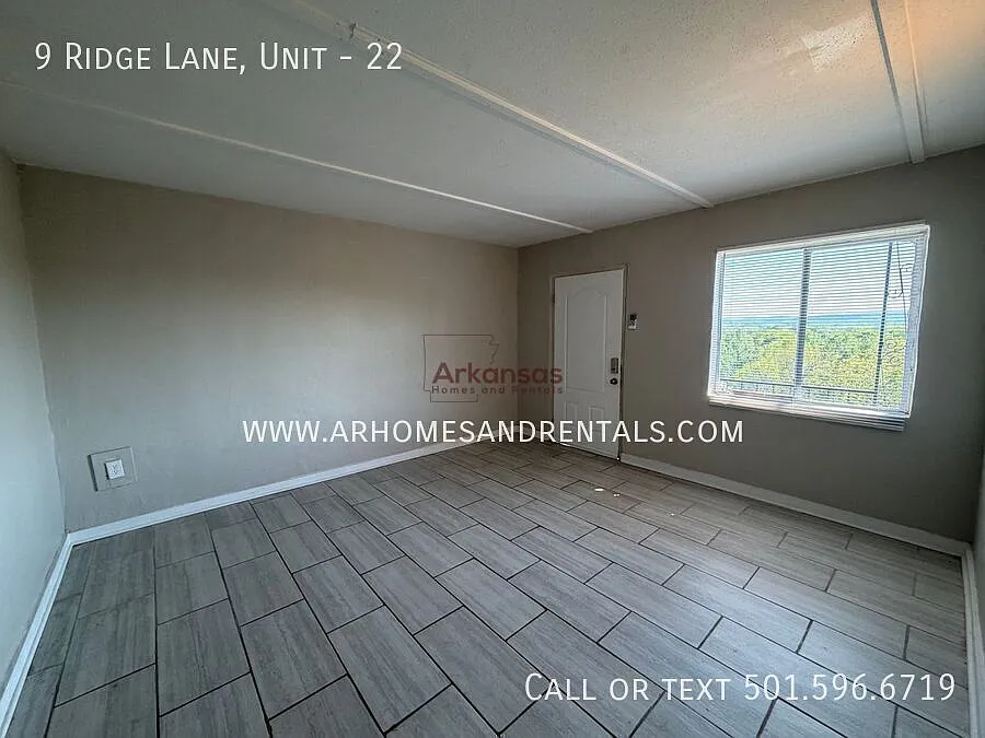 Building Photo - 9 Ridge Ln #22