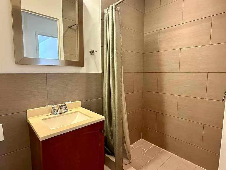 260 Water St #1A — Photo 5