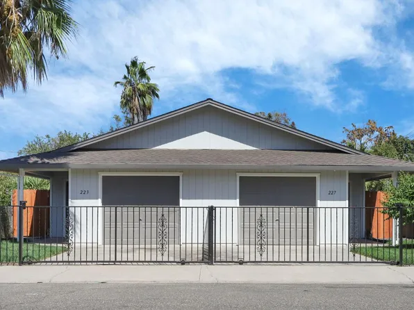 223 Grove Ave, Oakdale, CA 95361